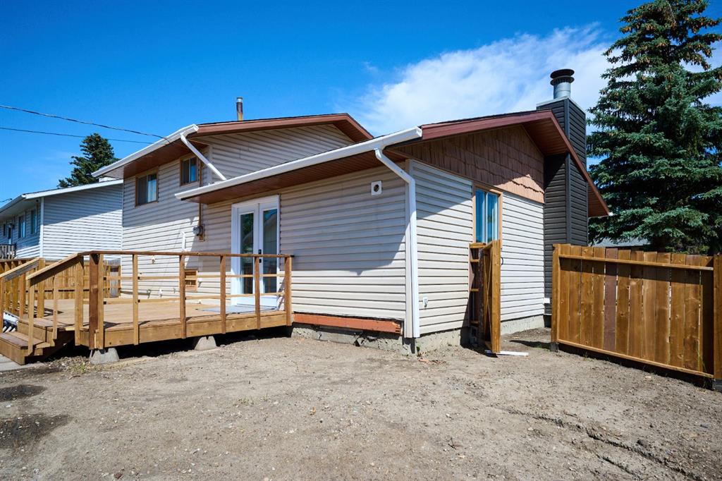 1176 Penrith Crescent Property Photo 21