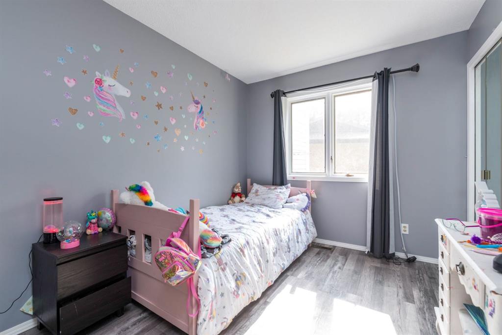 4606 33 Street Property Photo 13