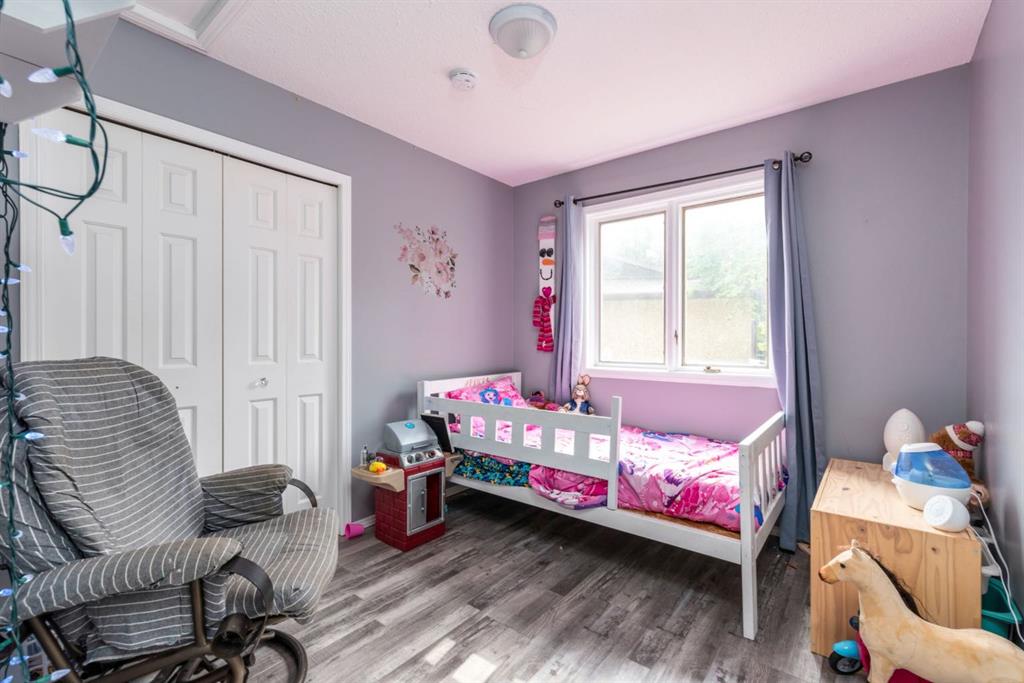 4606 33 Street Property Photo 15