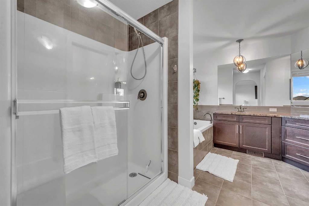 2667 Ravenslea Gardens Property Photo 22