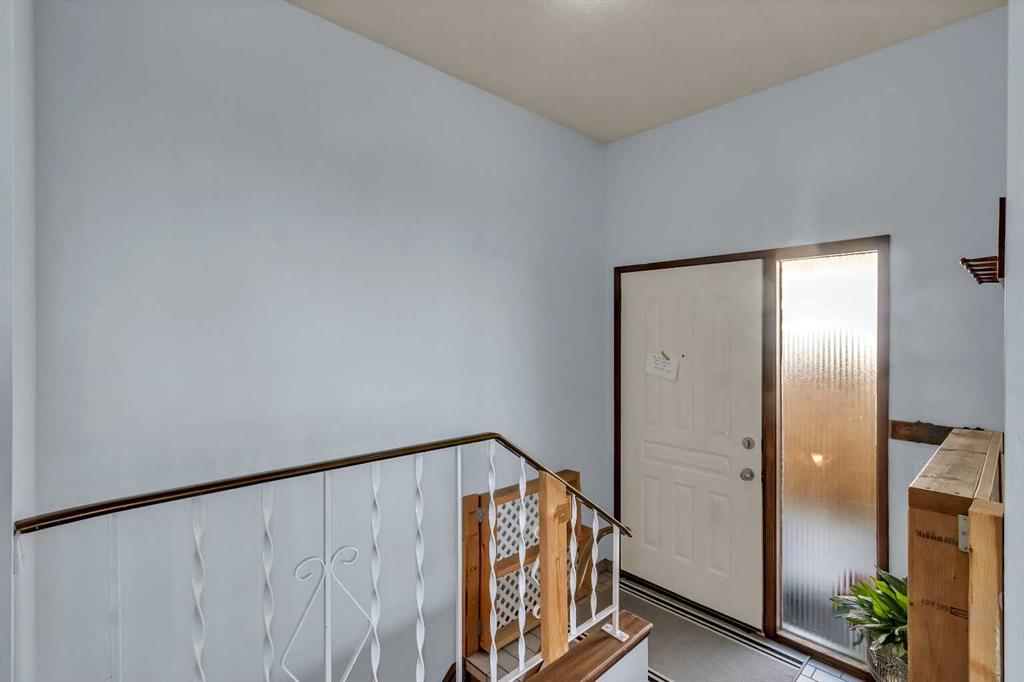 4040 Marbank Drive Property Photo 2