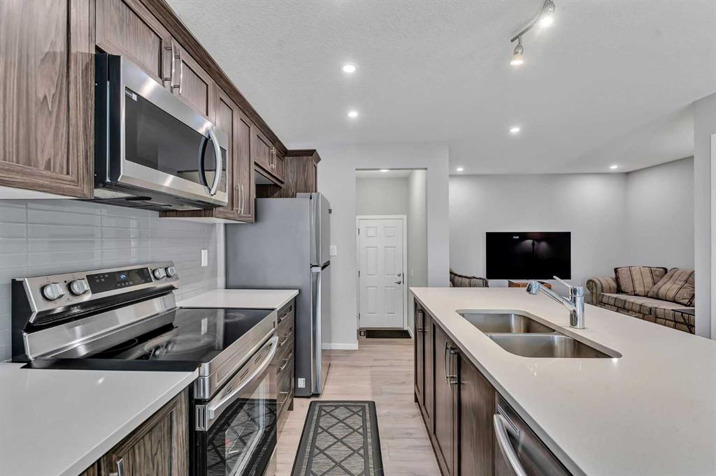 10451 Cityscape Drive Property Photo 1