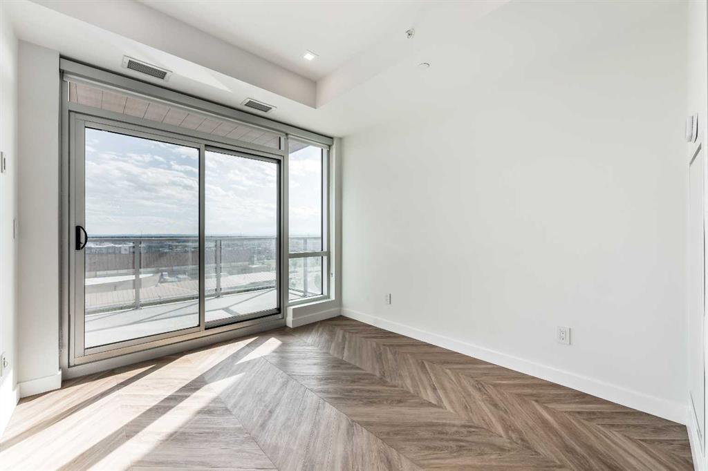 8445 Broadcast Avenue 506 Property Photo 12