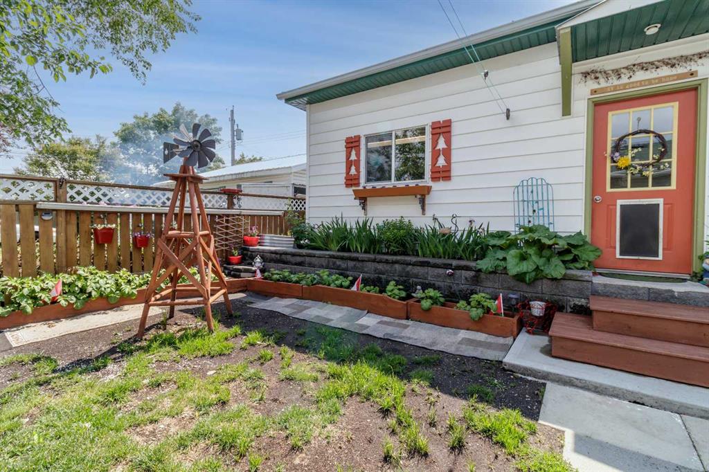 4919 48 Street Property Photo 12