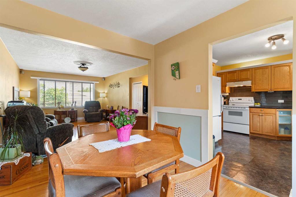 4919 48 Street Property Photo 18
