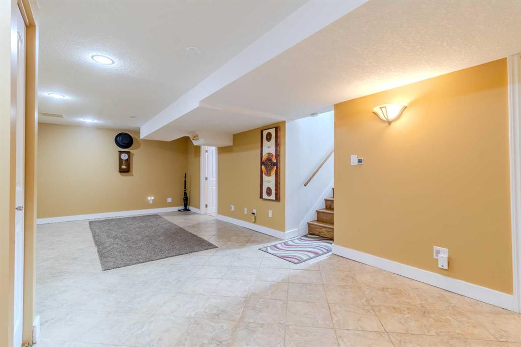 4919 48 Street Property Photo 27