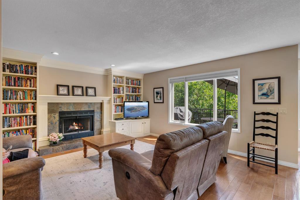 34 Evergreen Terrace Property Photo 11