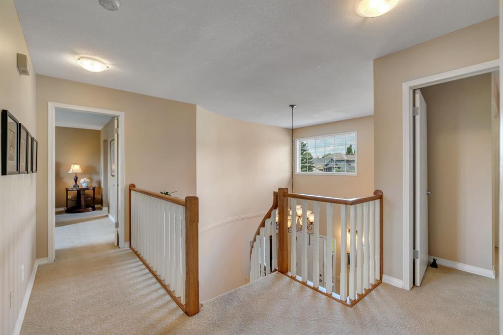 34 Evergreen Terrace Property Photo 17