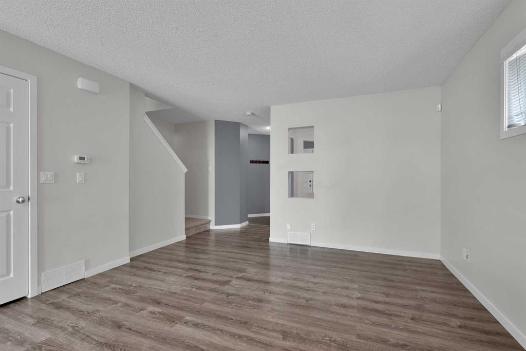 203 Cranberry Green Property Photo 11
