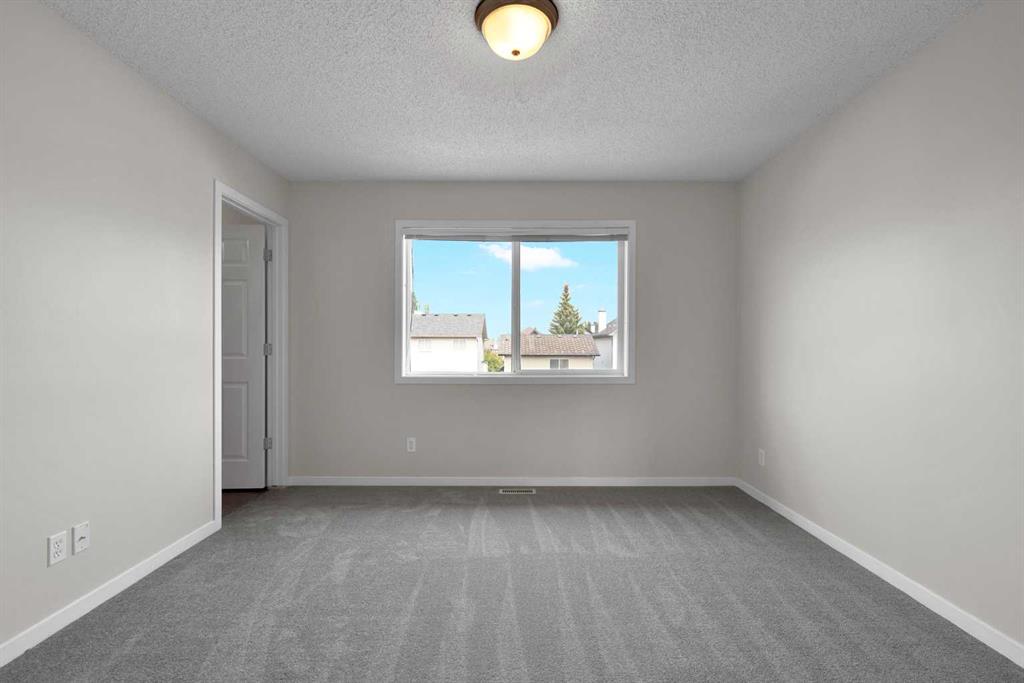 203 Cranberry Green Property Photo 21