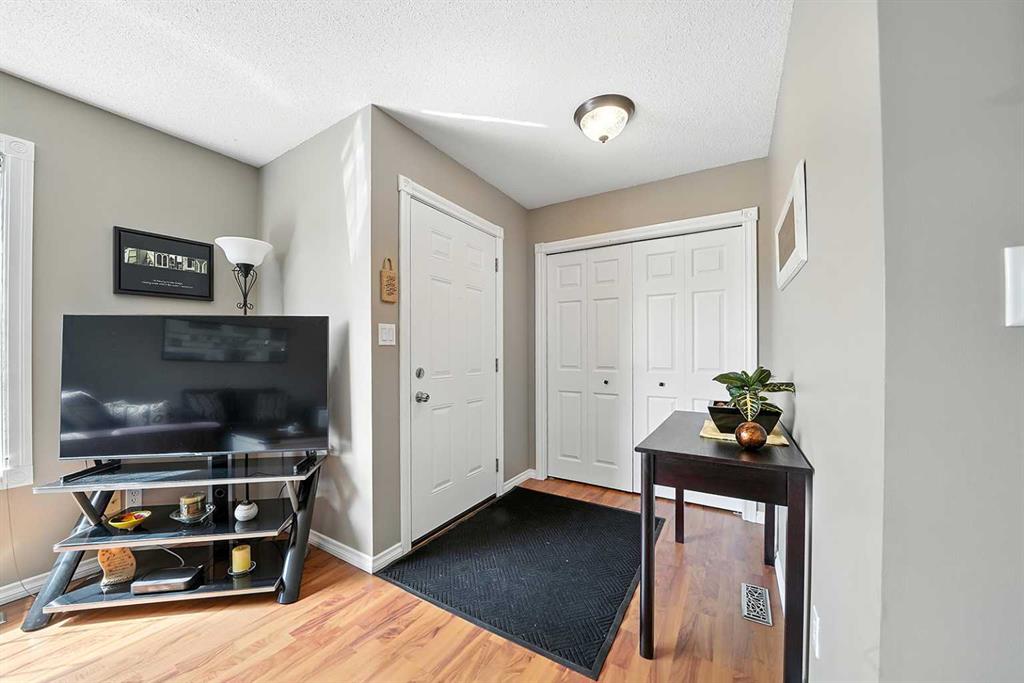 48 Elder Street Property Photo 4