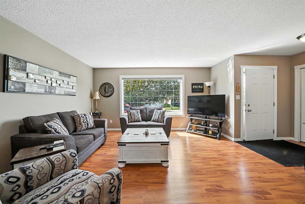 48 Elder Street Property Photo 5