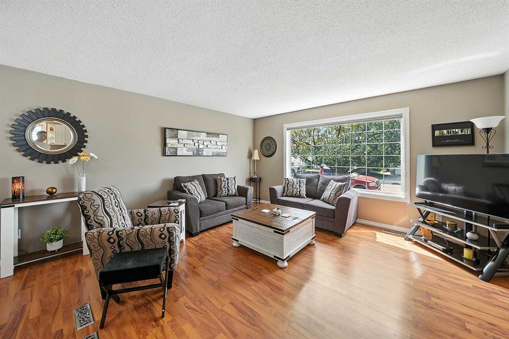 48 Elder Street Property Photo 6