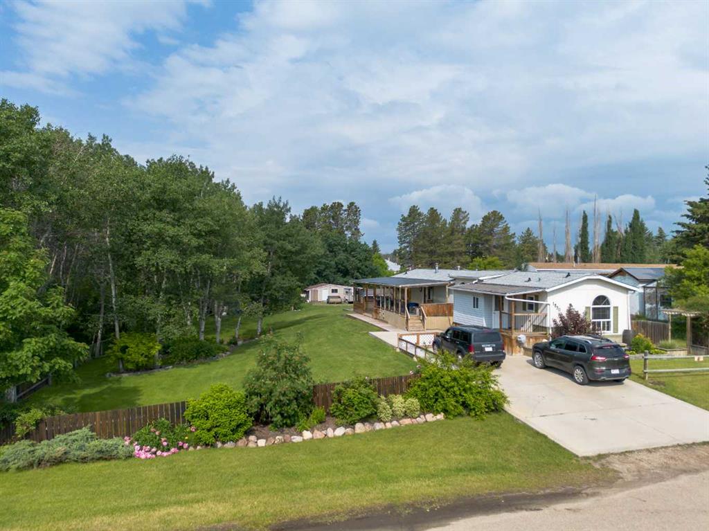 1830 24 Ave Property Photo 1