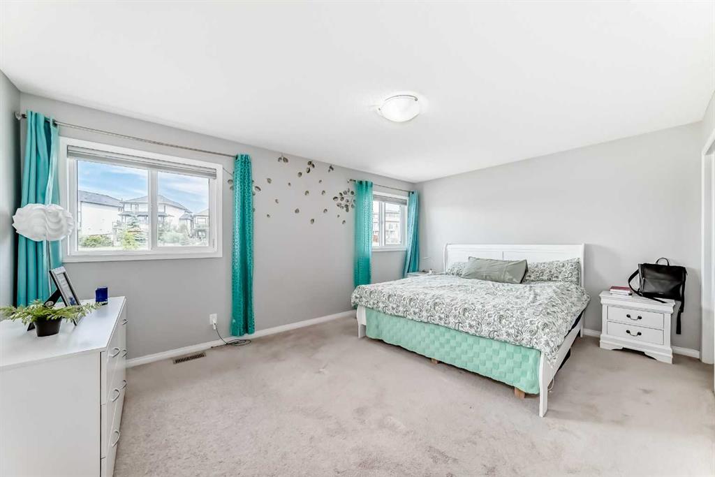 24 Hillcrest Avenue Property Photo 13