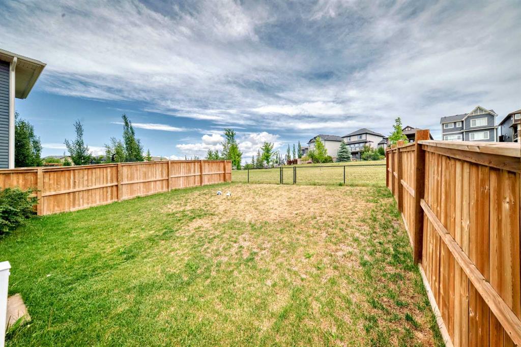 24 Hillcrest Avenue Property Photo 25