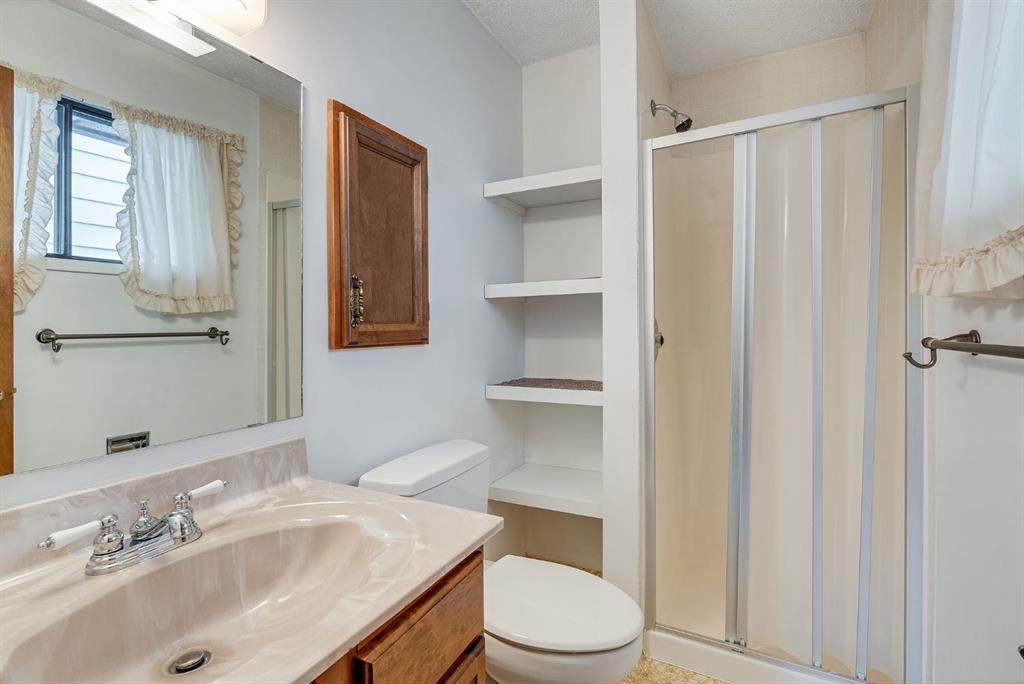 40 Edgeford Road Property Photo 10