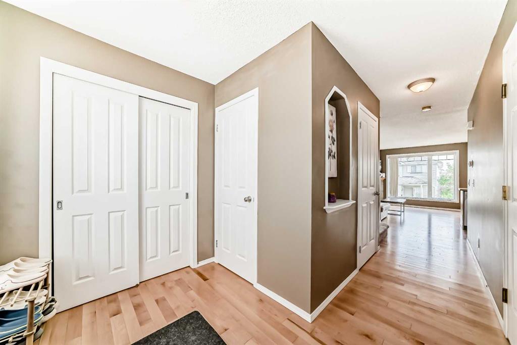 92 Rocky Vista Circle Property Photo 4