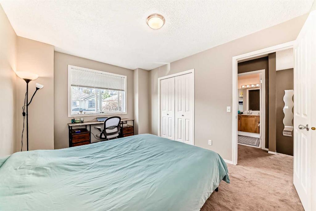 92 Rocky Vista Circle Property Photo 18