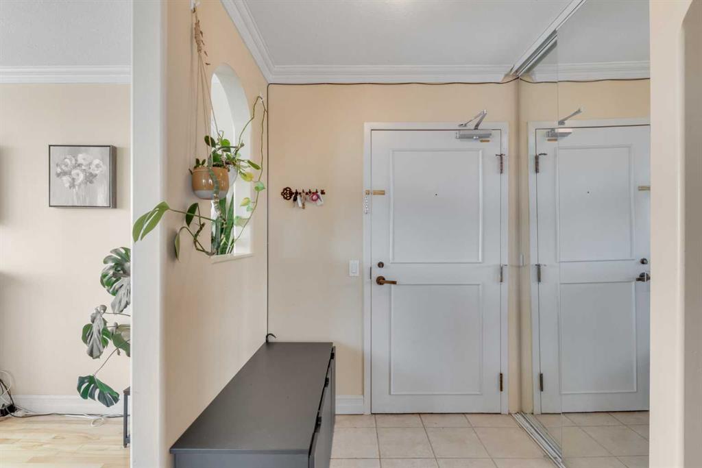 145 Point Drive 407 Property Photo 4