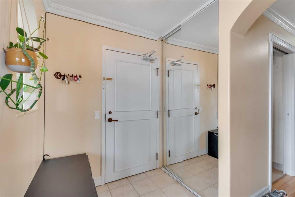 145 Point Drive 407 Property Photo 5