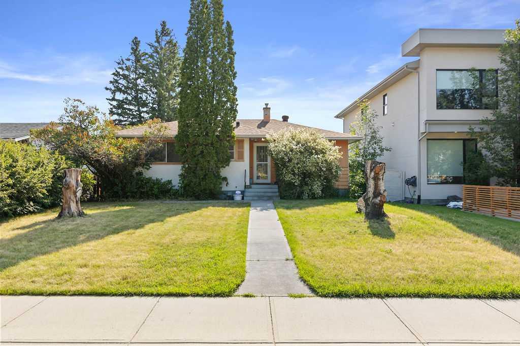 4316 17 Street Property Photo 1