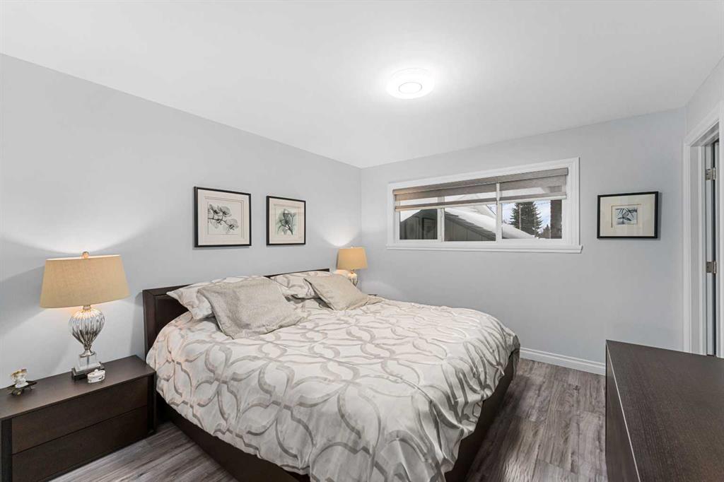 323 Alcott Crescent Property Photo 18
