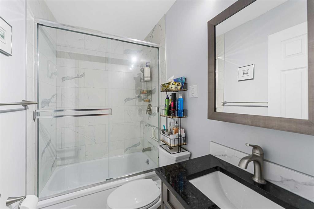 323 Alcott Crescent Property Photo 20