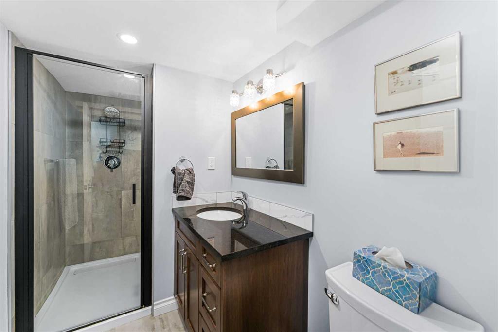 323 Alcott Crescent Property Photo 30