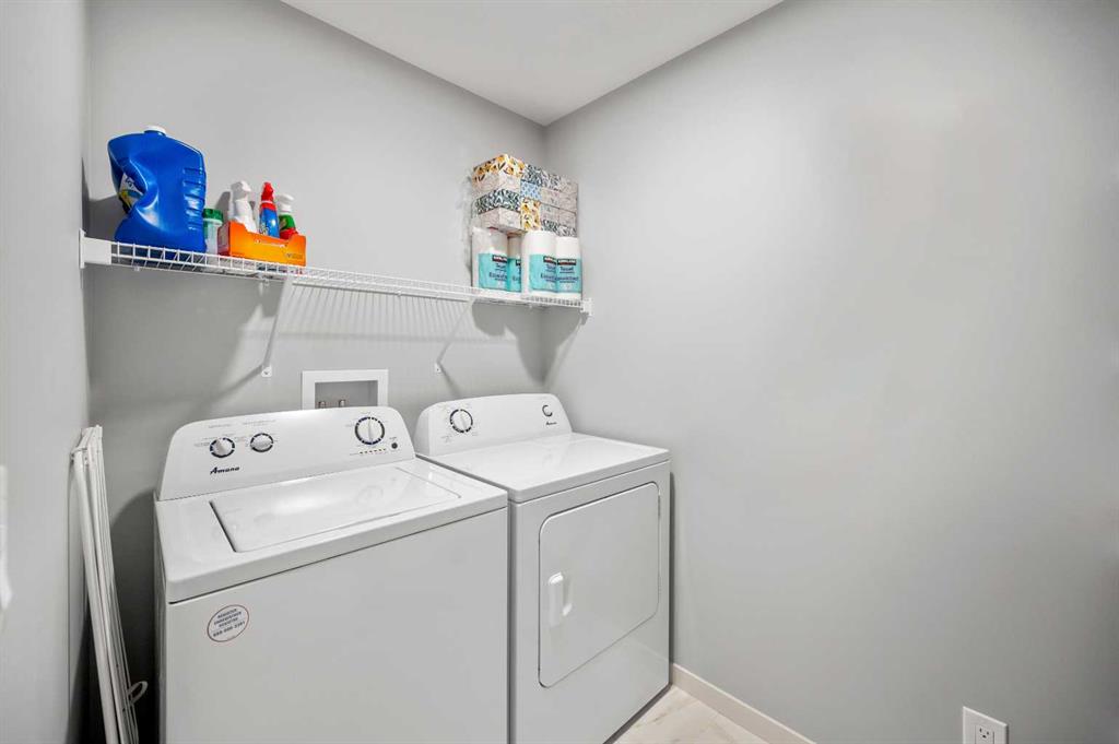 180 Rowmont Boulevard Property Photo 17