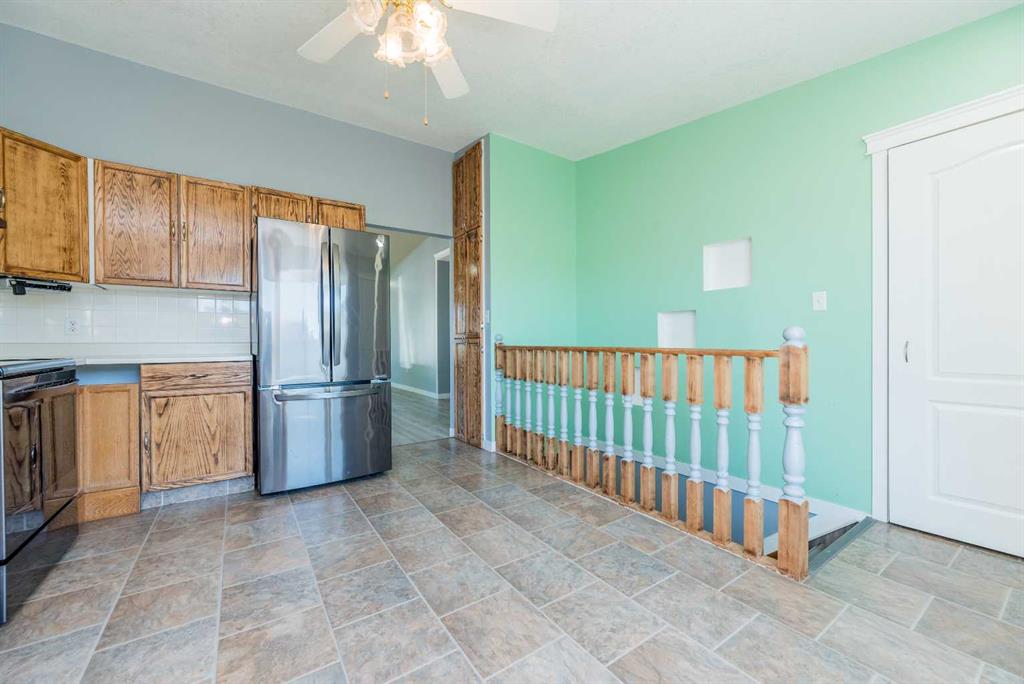 9625 64 Avenue Property Photo 5