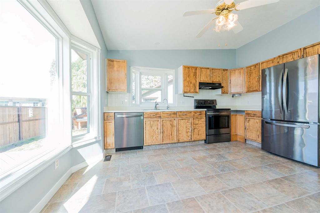 9625 64 Avenue Property Photo 6