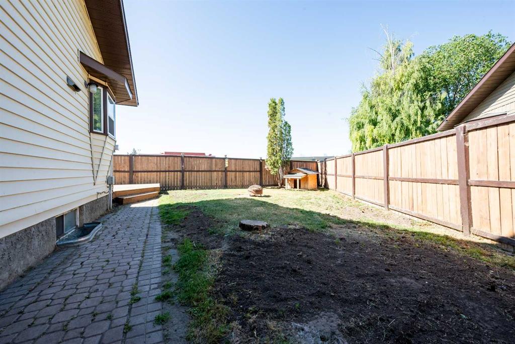 9625 64 Avenue Property Photo 23