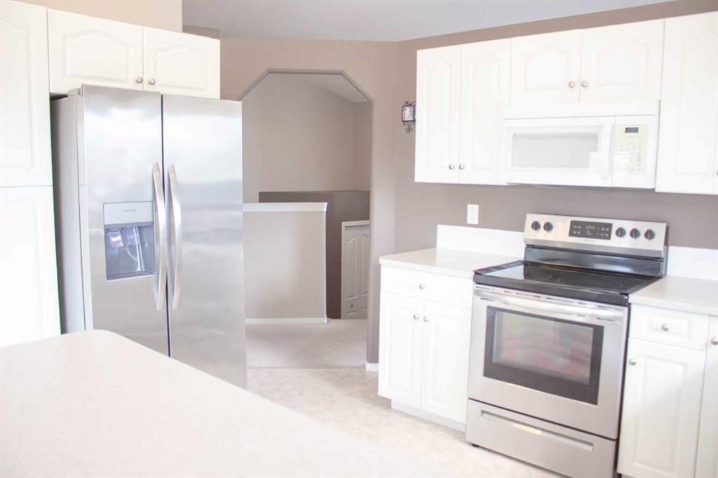 11501 82 Avenue Property Photo 3