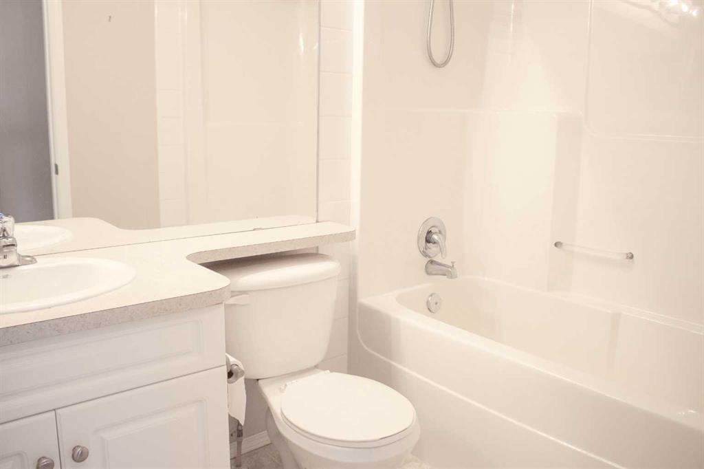 11501 82 Avenue Property Photo 13