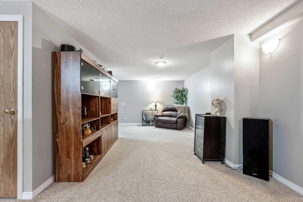 71 Falwood Place Property Photo 22