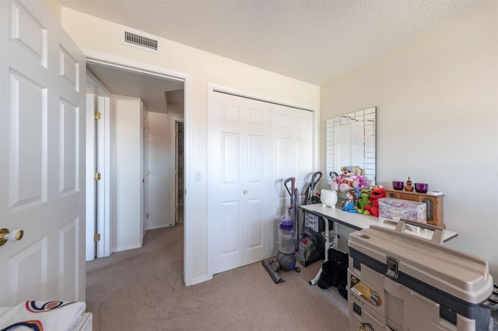5116 49 Street 102 Property Photo 14