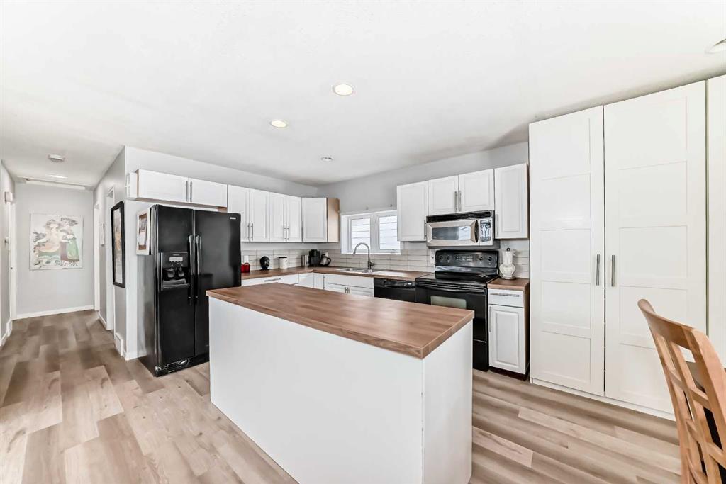 3456 31a Avenue Property Photo 8
