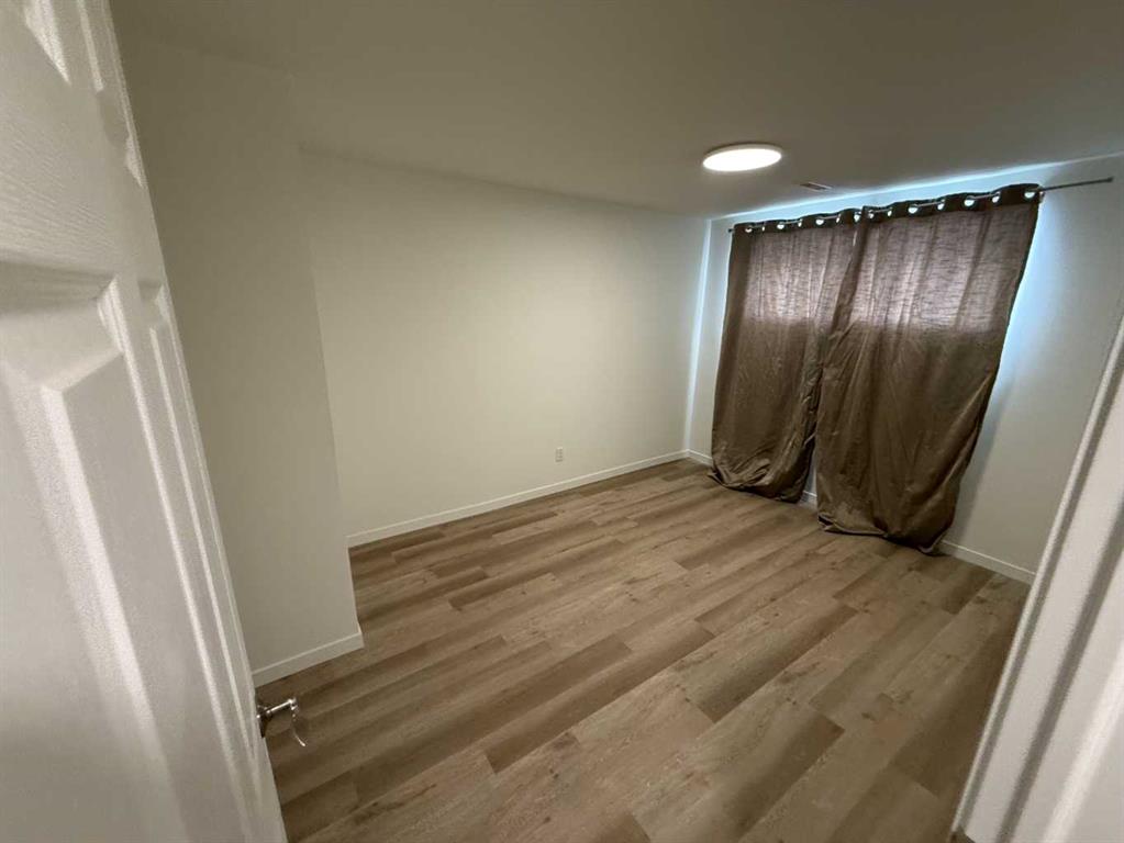 3456 31a Avenue Property Photo 18