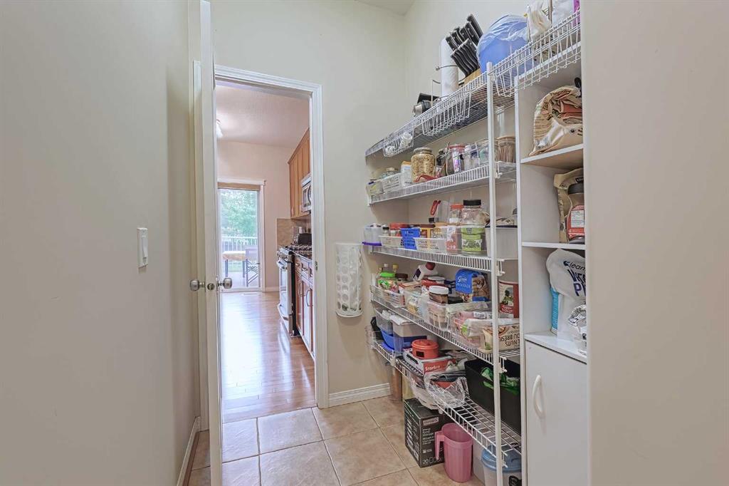 275 Silverado Plains Close Property Photo 17