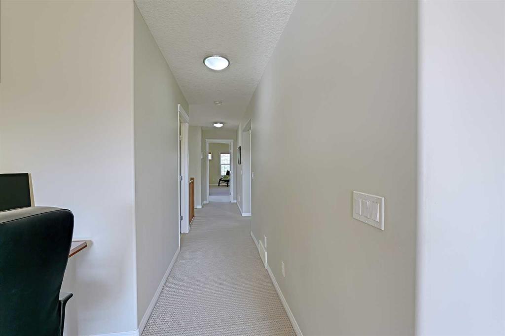 275 Silverado Plains Close Property Photo 21