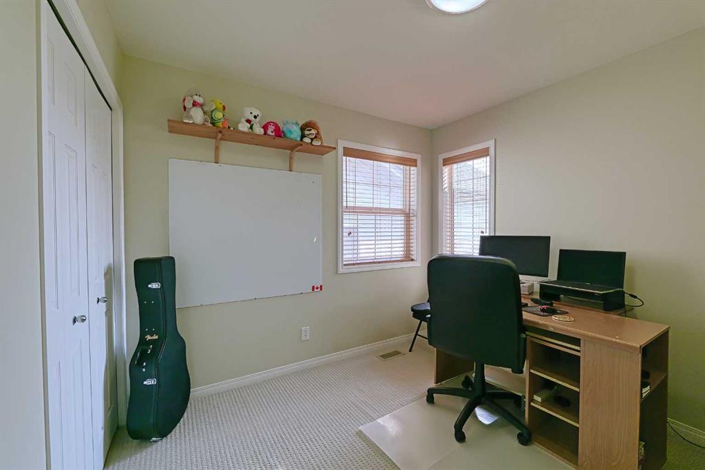 275 Silverado Plains Close Property Photo 25