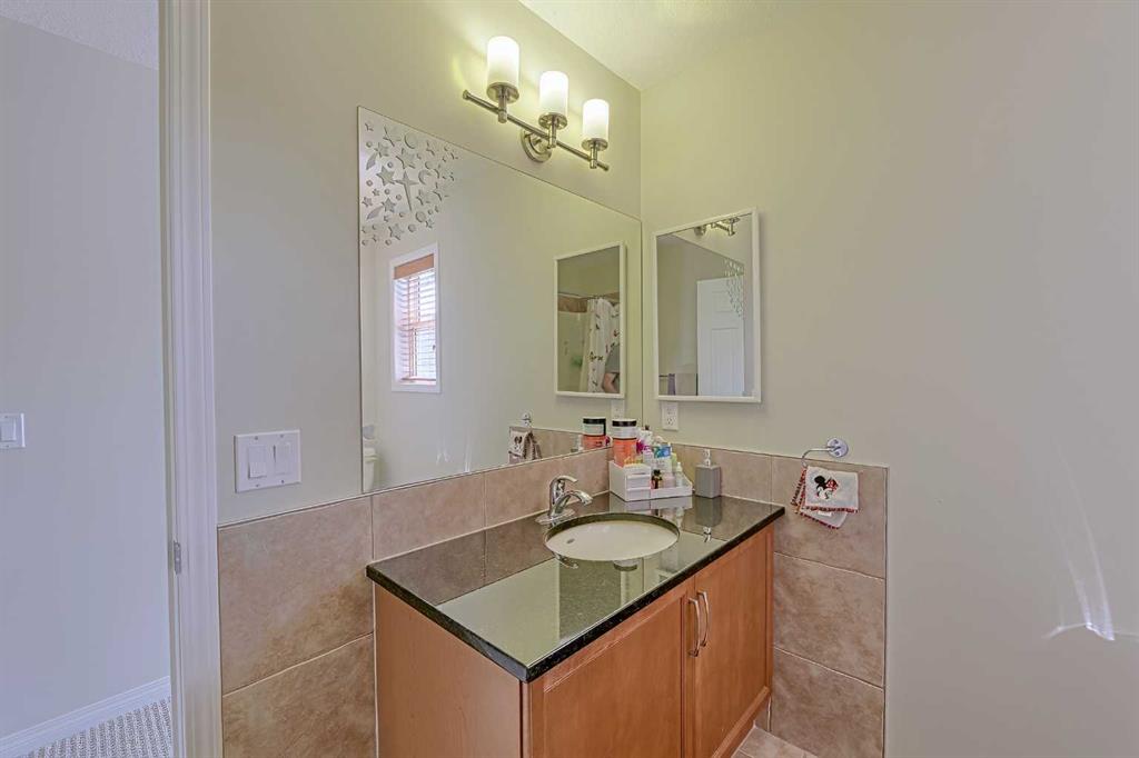 275 Silverado Plains Close Property Photo 30
