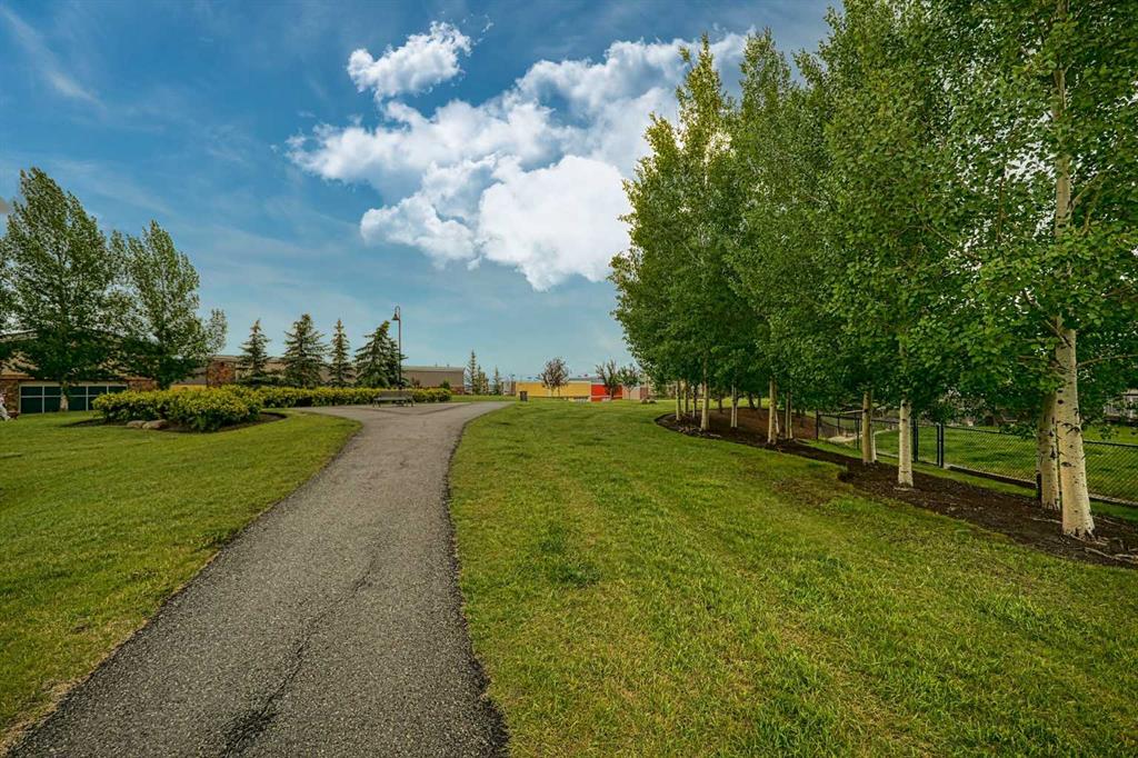 275 Silverado Plains Close Property Photo 43