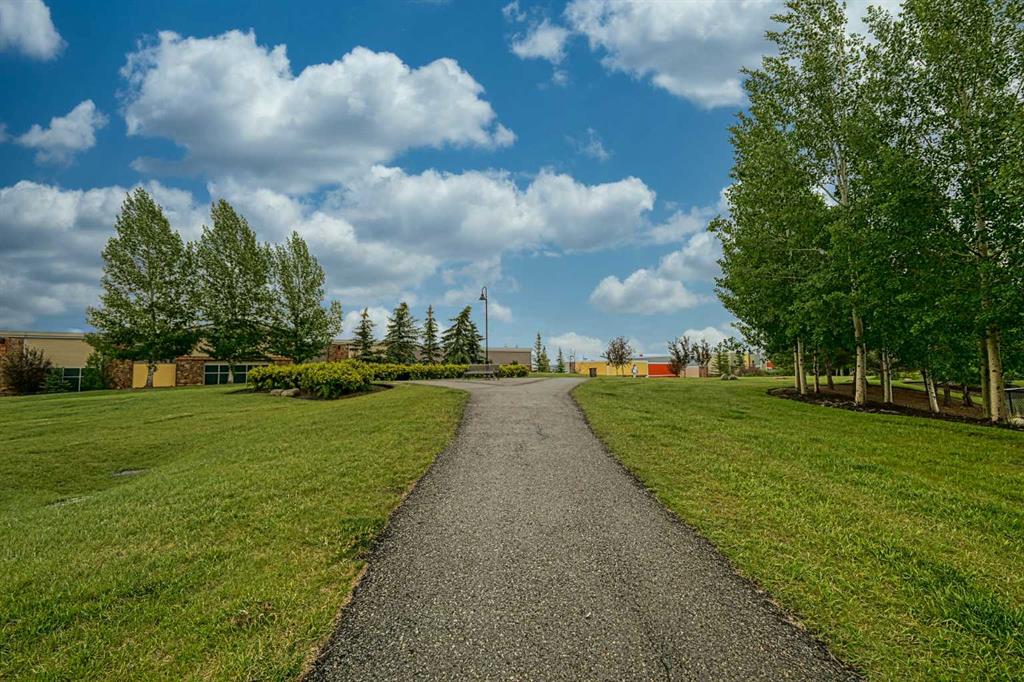 275 Silverado Plains Close Property Photo 45