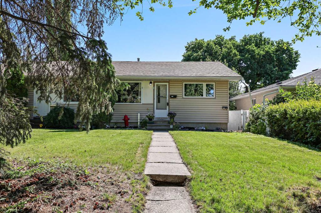3122 42 Street Property Photo 2
