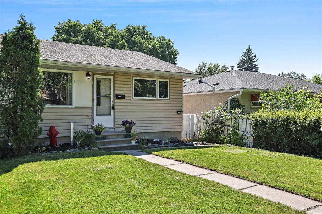 3122 42 Street Property Photo 3