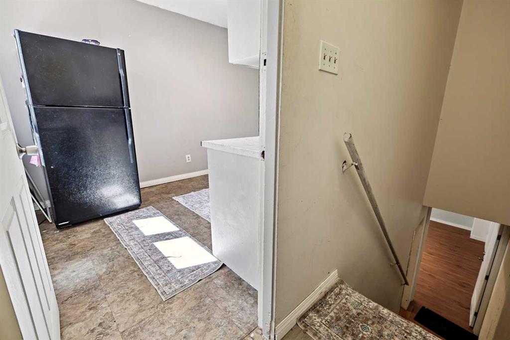 3122 42 Street Property Photo 18