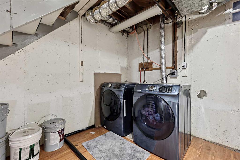 3122 42 Street Property Photo 29