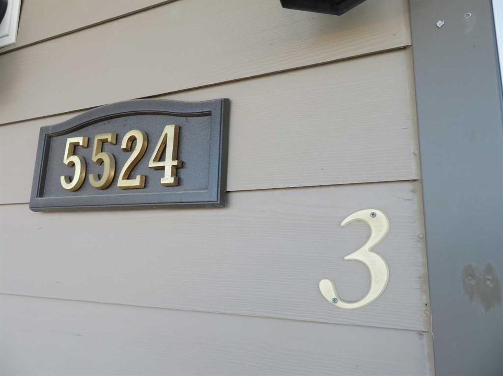 5524 49 Avenue 3 Property Photo 1